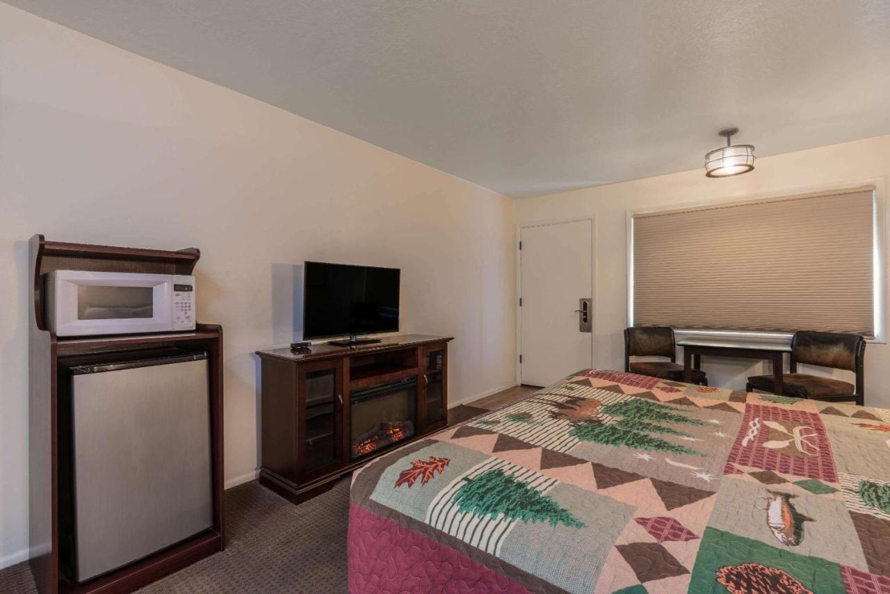 High Desert Inn Salina Luaran gambar